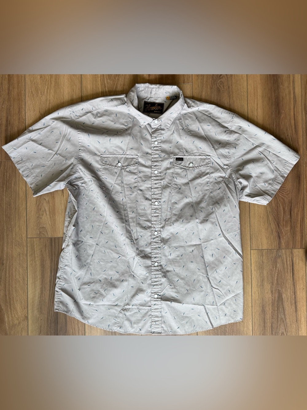 Howler Brothers Mens XL Feather AOP Pearl Snap Shirt Short Sleeve Gray